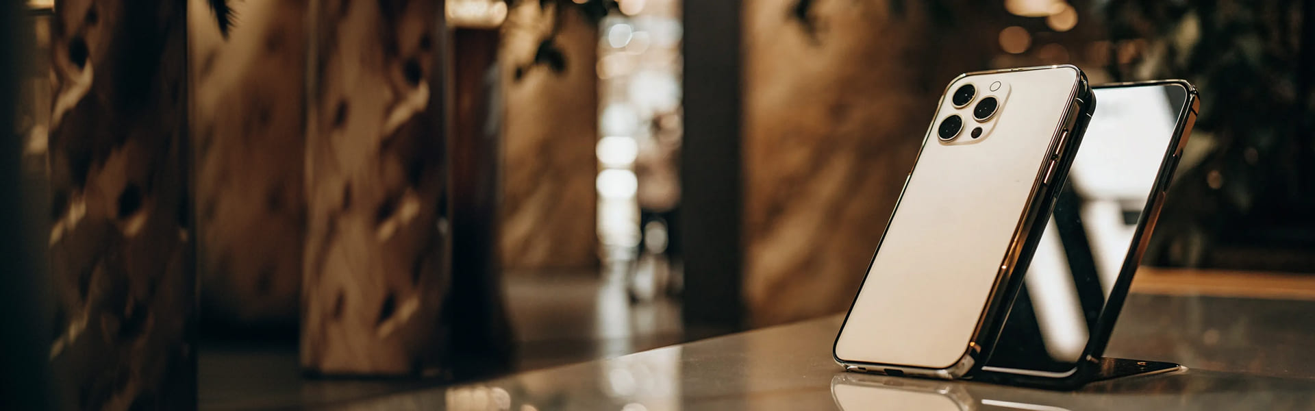 How to delete duplicate photos on iPhone